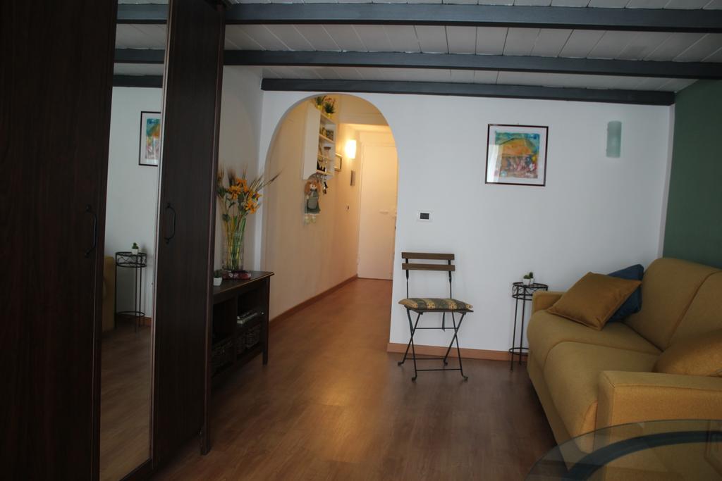 Appartement Casa Del Girasole à Naples Extérieur photo