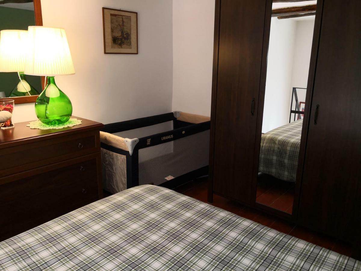 Appartement Casa Del Girasole à Naples Extérieur photo